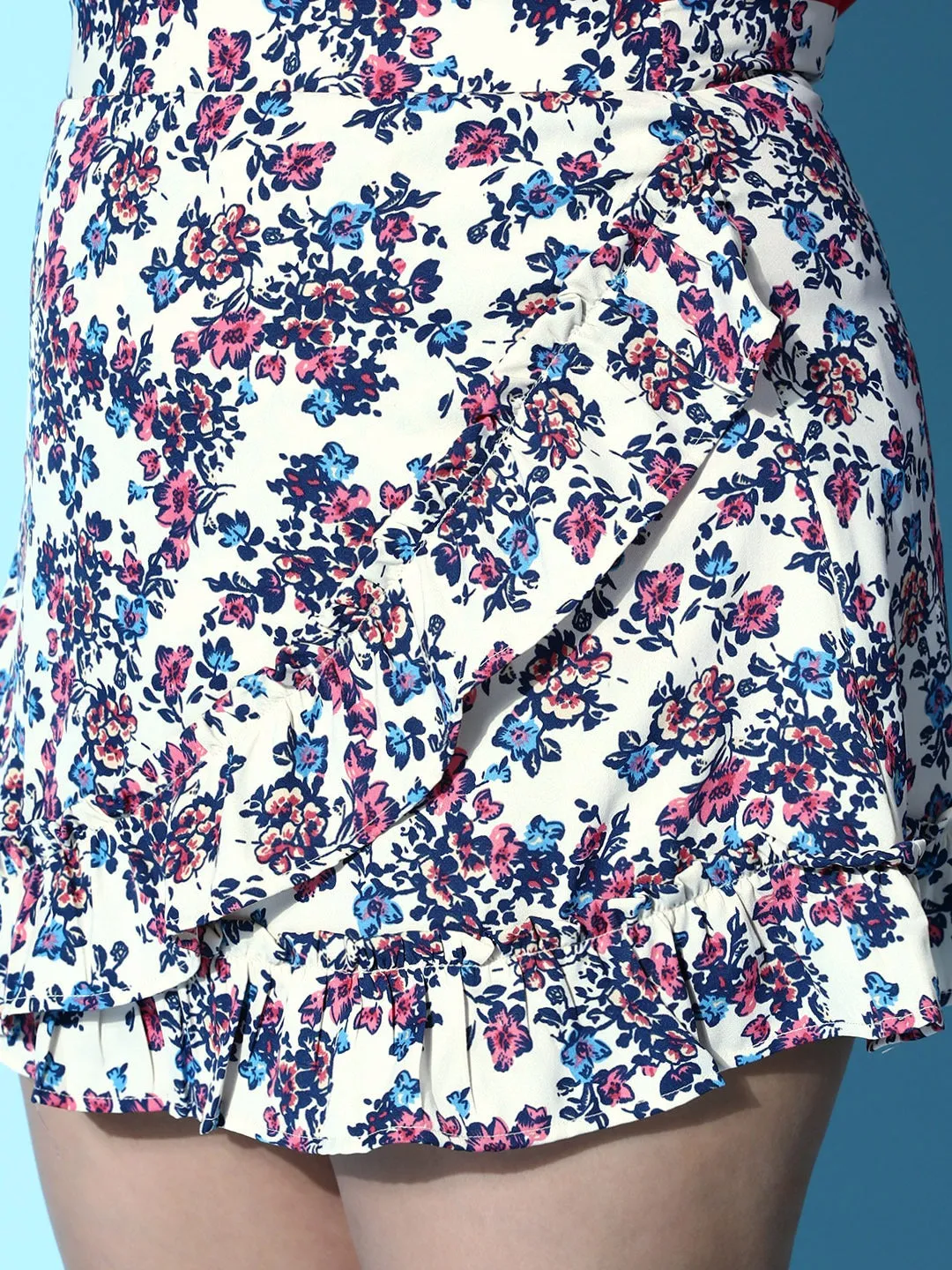 Berrylush Women Plus Size White & Blue Floral Printed Elastic Waist Ruffled A-Line Mini Skirt