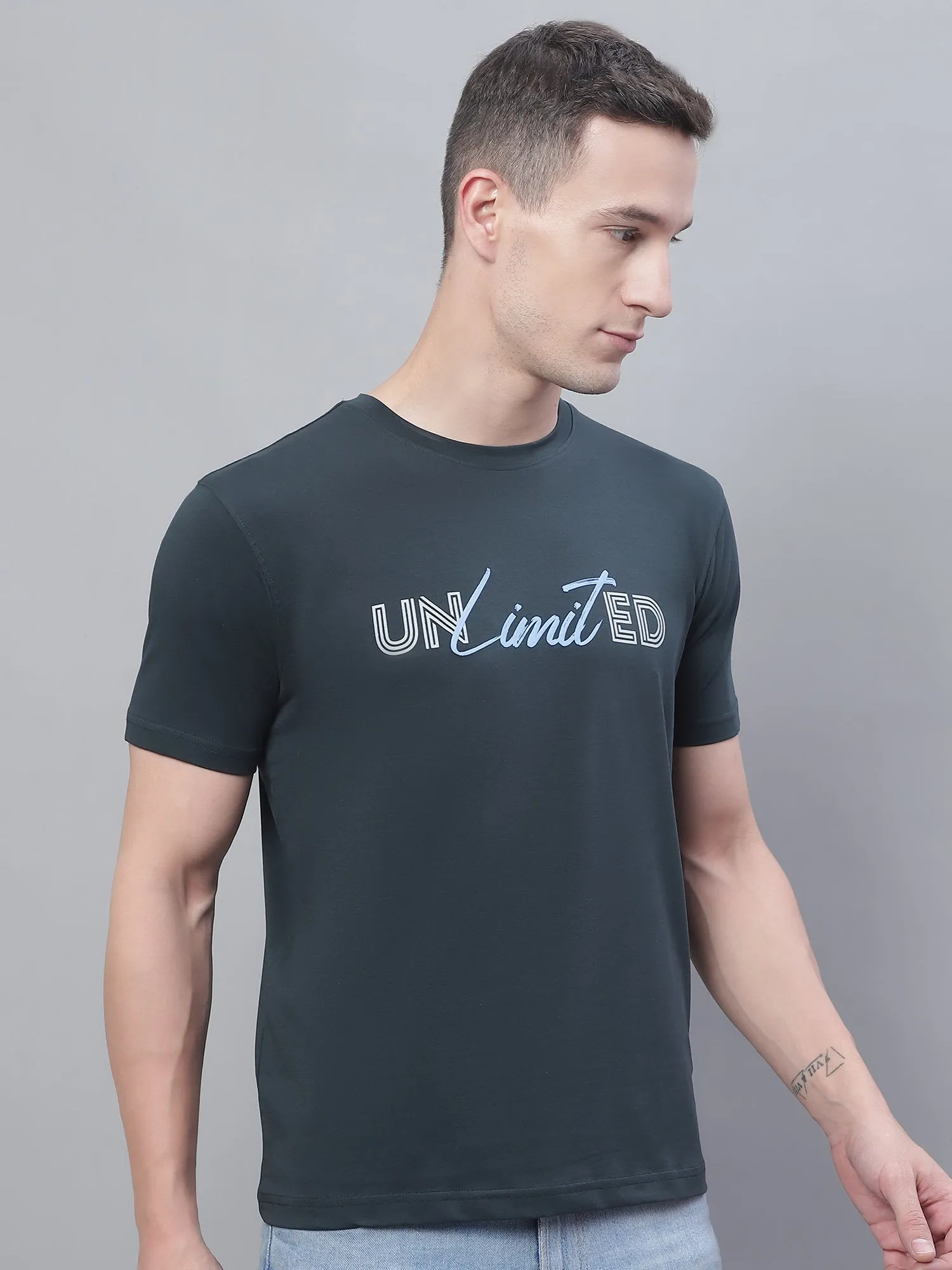 Men Bottle Green Round Neck T-Shirt