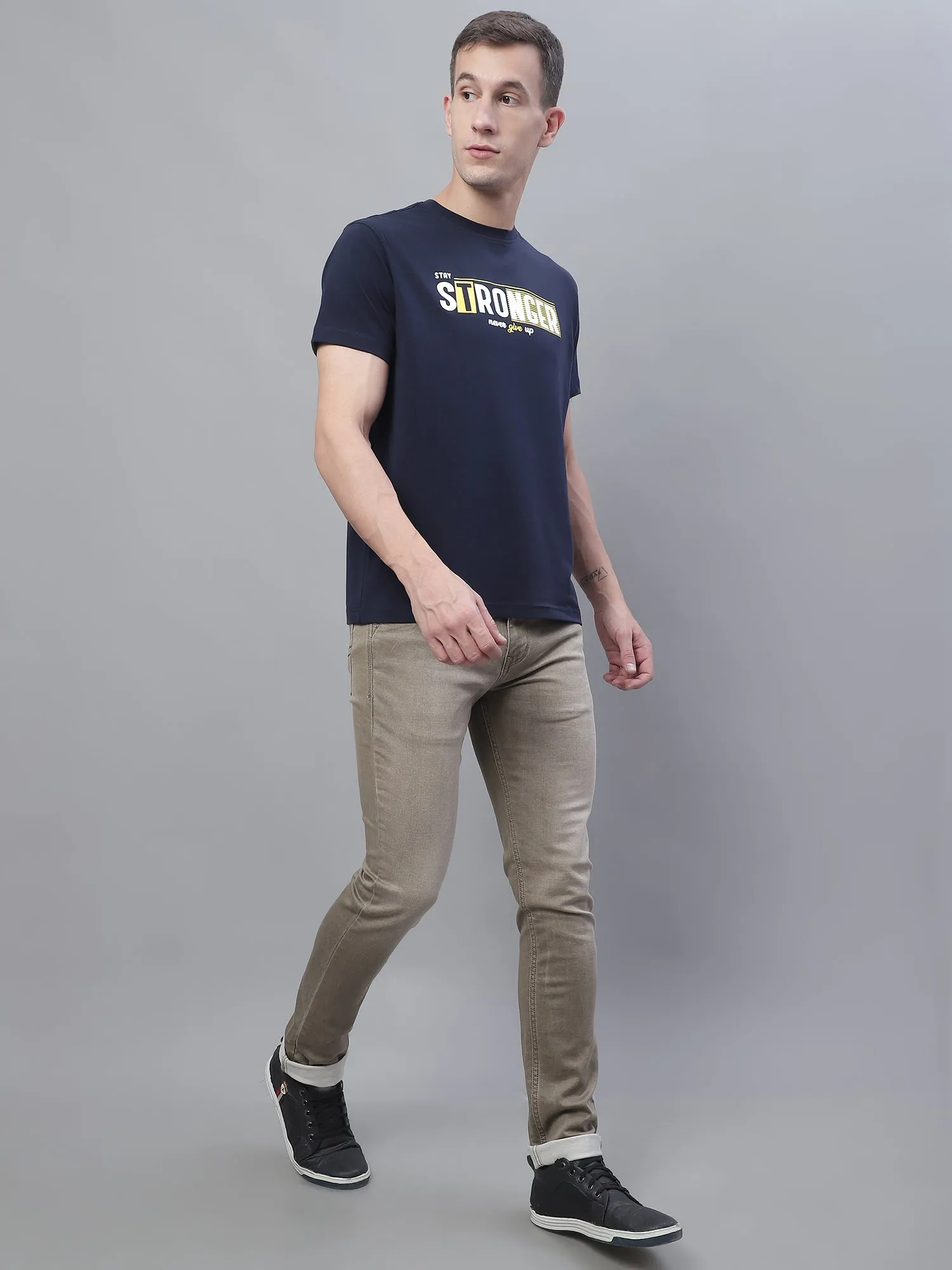 Men Navy Blue Round Neck T-Shirt