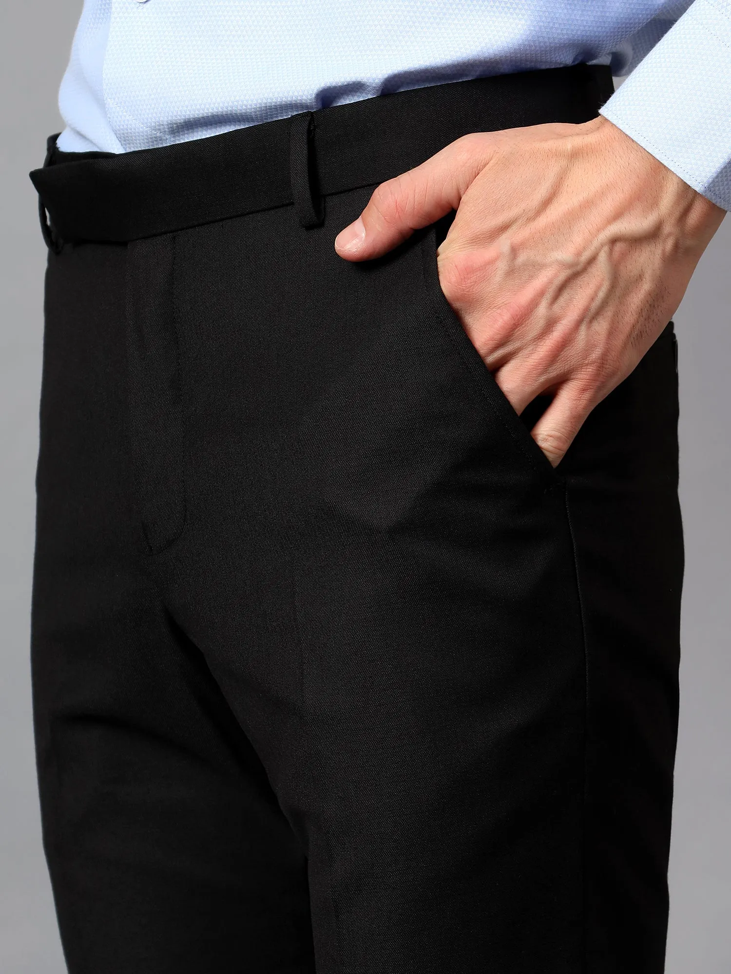 Men's Black Solid Non-Pleated Formal Trouser