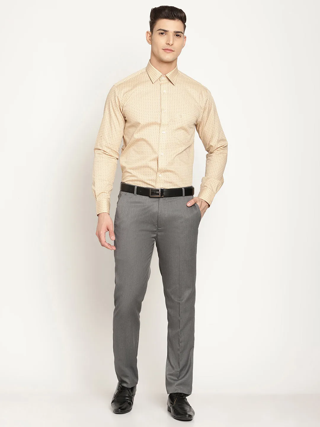 Men's Regular fit Flat front Grey  Trousers