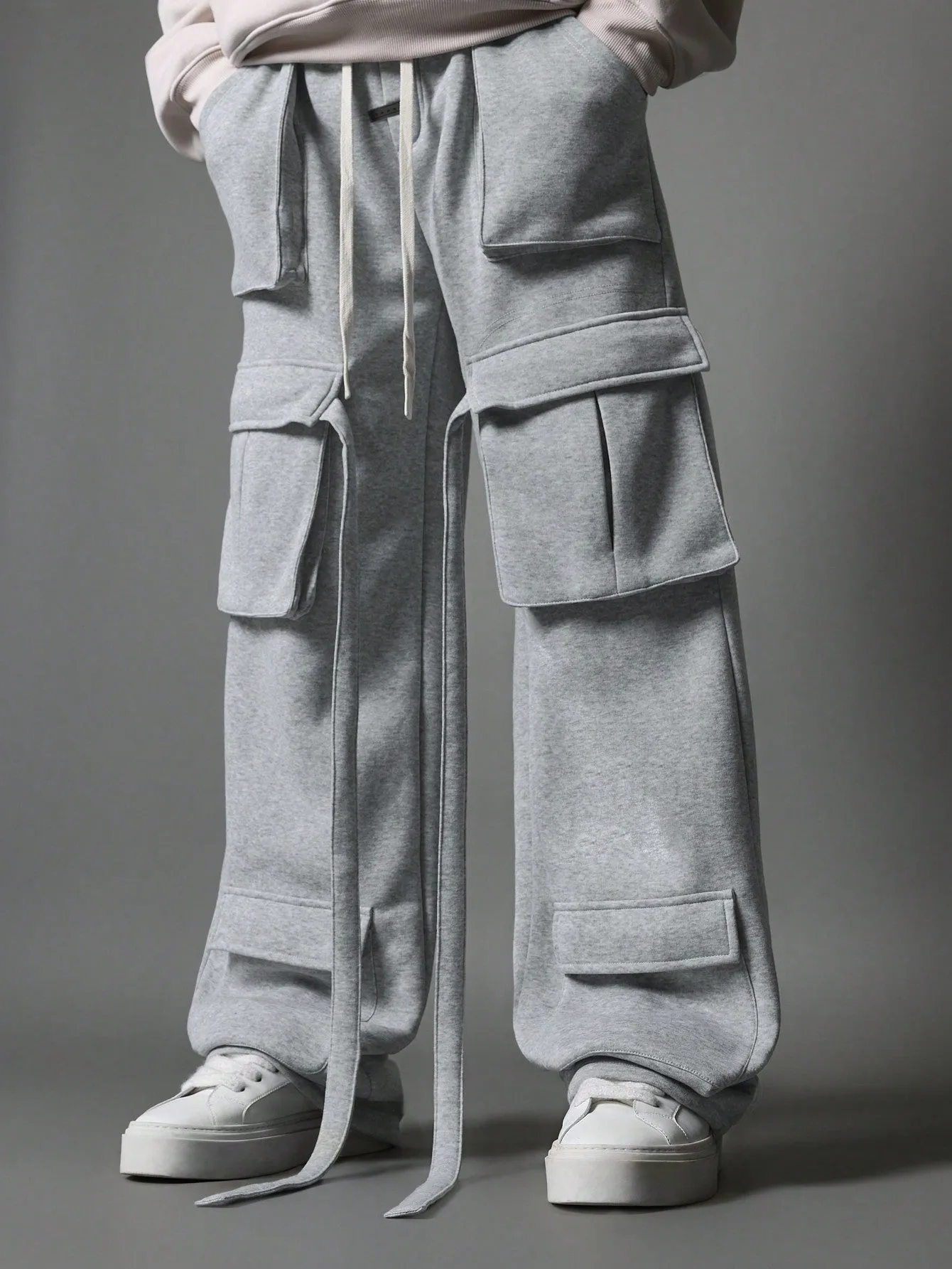 Wide Leg Multi Pocket Cargo Sweatpants With Drawcords