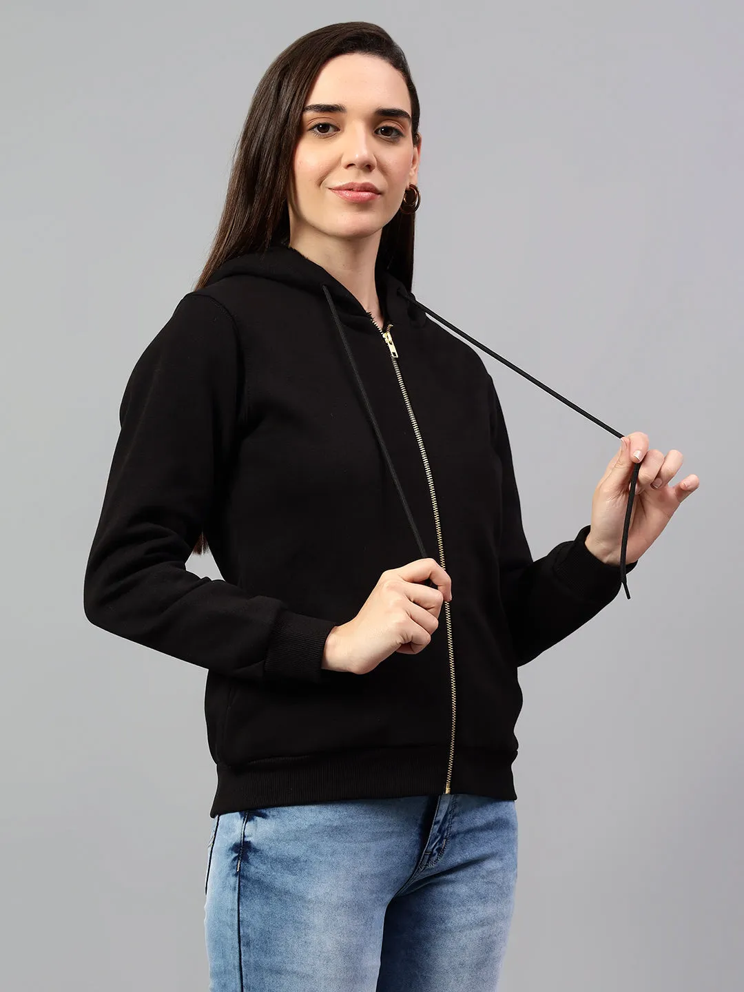 Women's Black Solid Hoody Neck Sweatshirt