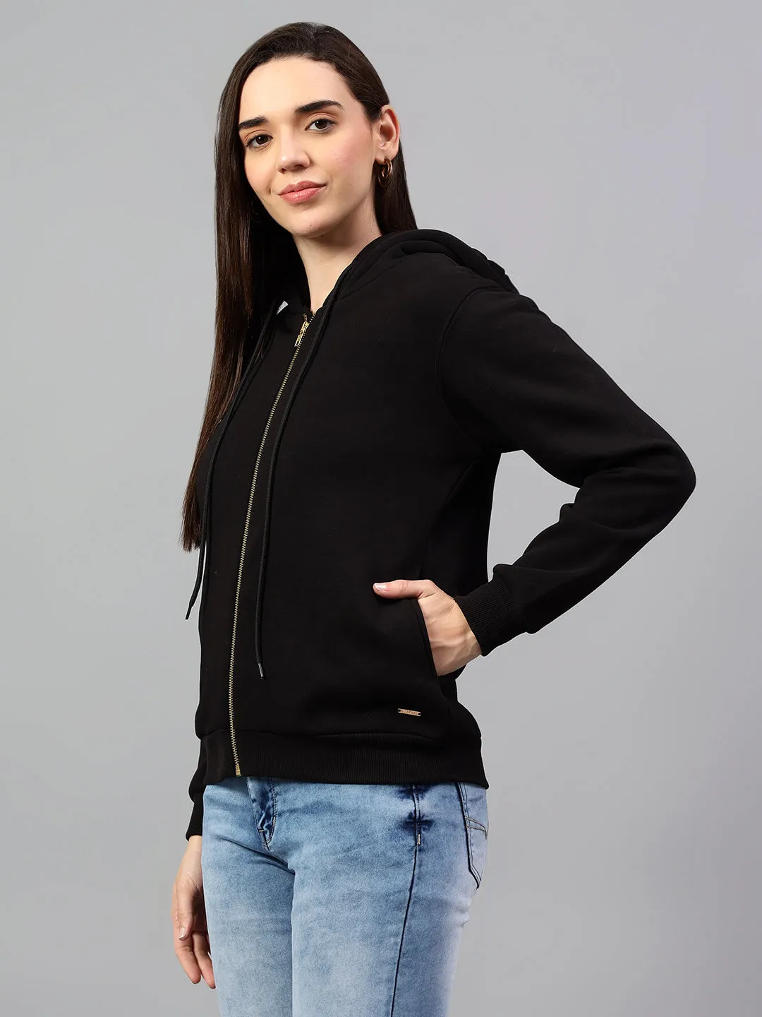 Women's Black Solid Hoody Neck Sweatshirt