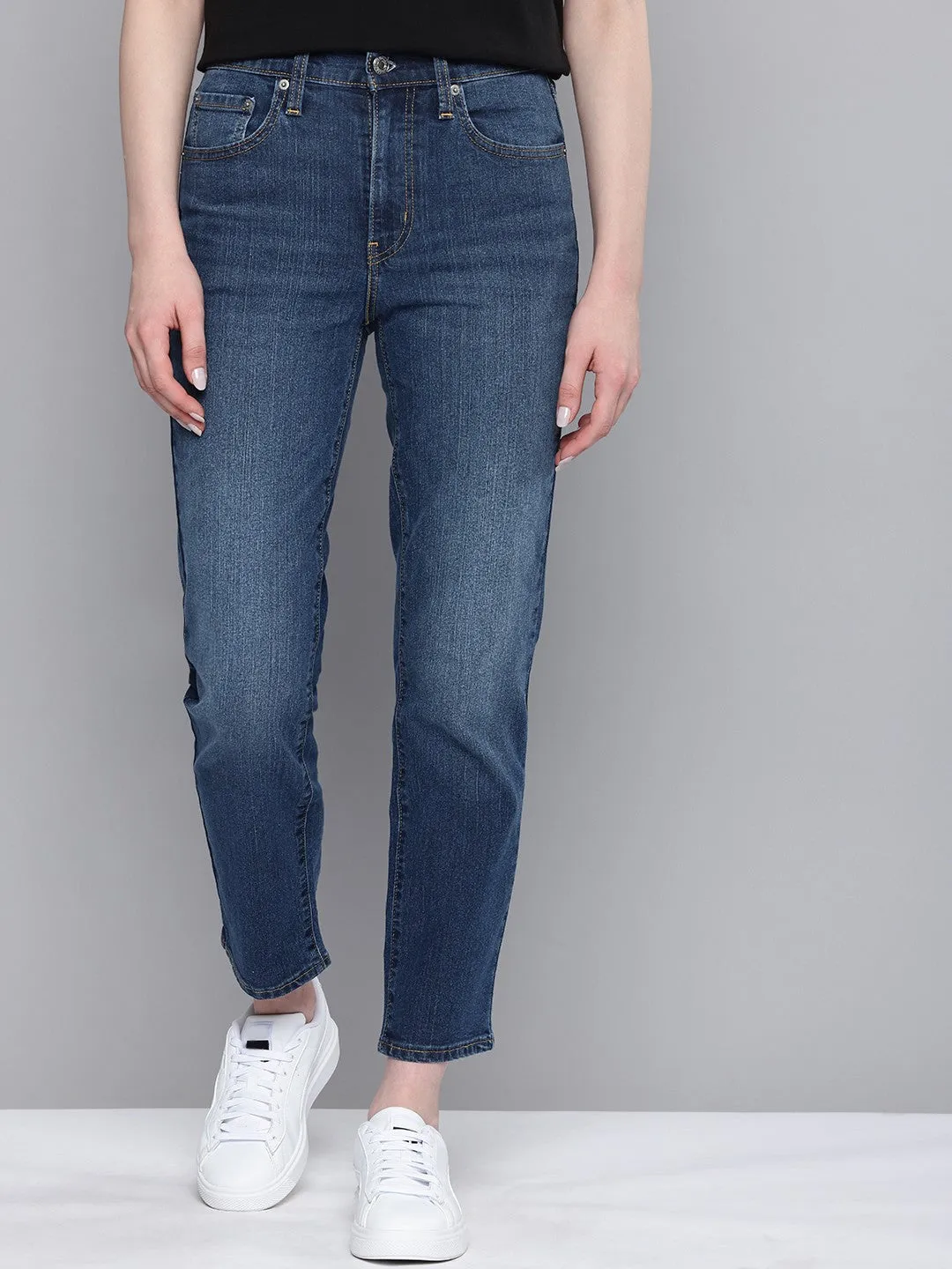 Women's High Rise 724 Slim Straight Indigo Jeans